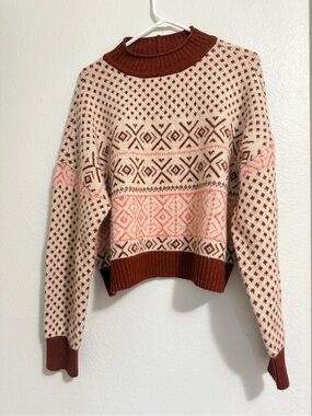 American Eagle Cozy Fair Isle Crewneck Sweater in Cream and Rust